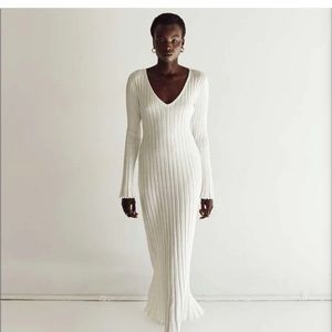 DISSH REIGN WHITE SLEEVED KNIT MIDI DRESS